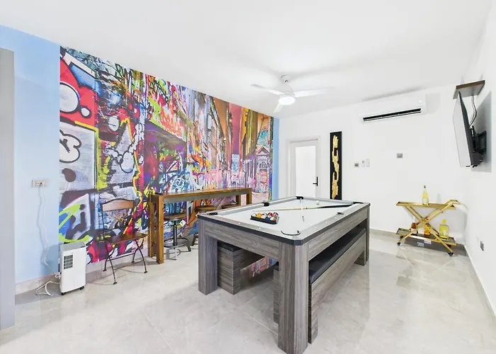 Eco-luxe Ocean View Villa, Gated With Pickleball & Pool For 10 *