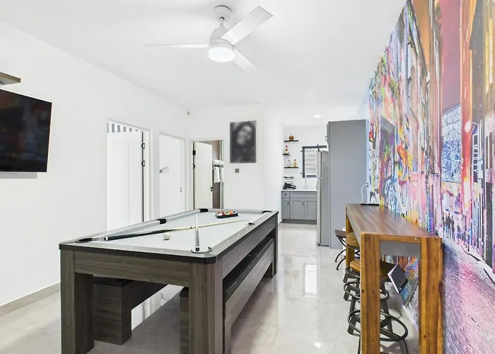 Eco-luxe Ocean View Villa, Gated With Pickleball & Pool For 10