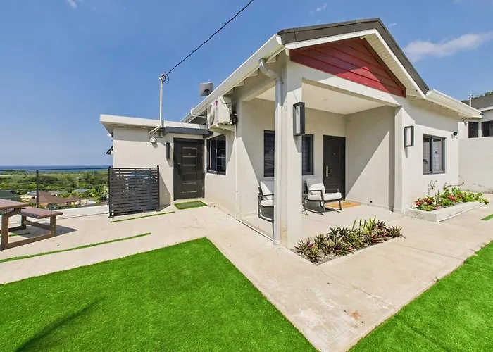 Eco-luxe Ocean View Villa, Gated With Pickleball & Pool For 10 Villa *