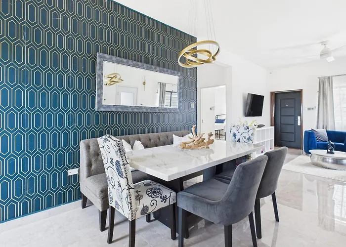 Eco-luxe Ocean View Villa, Gated With Pickleball & Pool For 10 Villa *